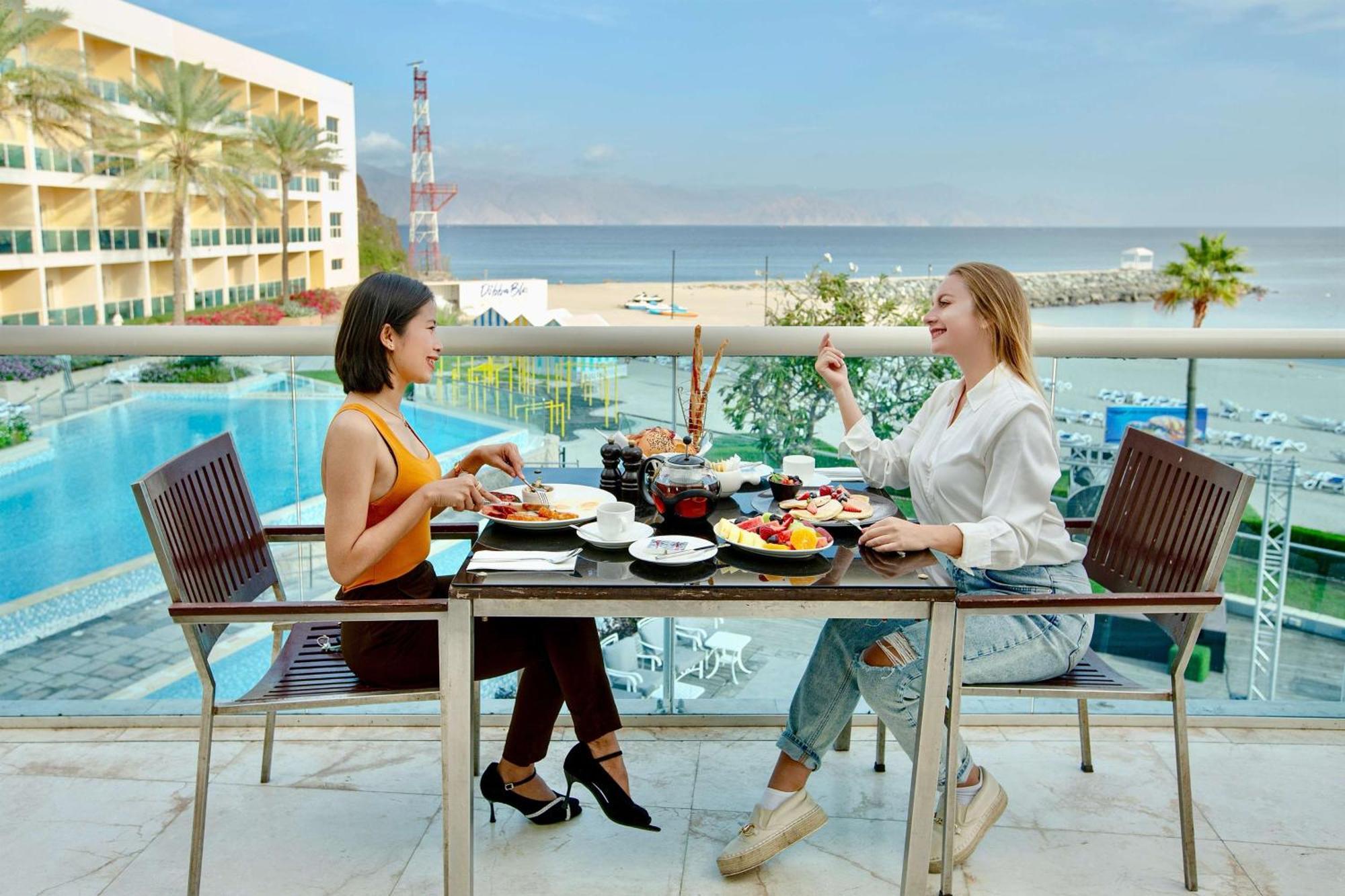 Radisson Blu Resort, Fujairah Ngoại thất bức ảnh The View